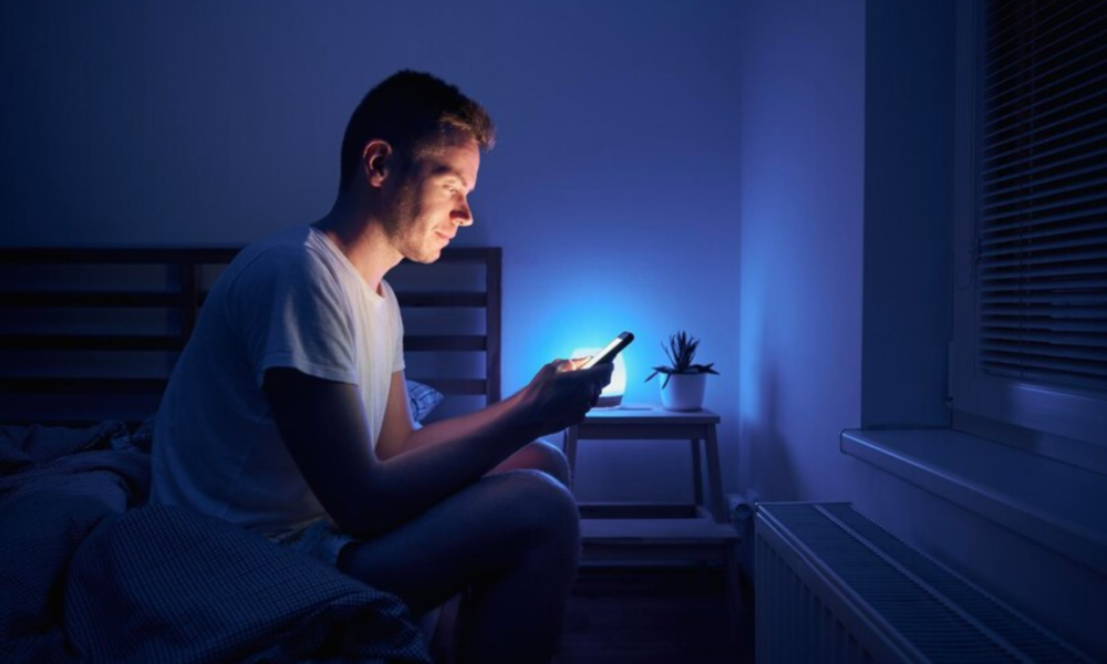 Is Your Smartphone Affecting Your Sleep – Can You Enjoy Both